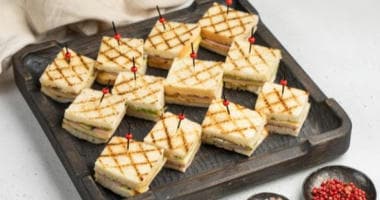 Мини-сендвич ветчина - Фуршетное меню для детского праздника с доставкой в Находке