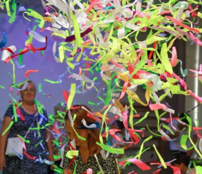 Неоновое ленточное шоу - фото услуги для детского праздника в Находке - фото 14