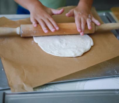 Делаем пиццу - фото услуги для детского праздника в Находке - фото 17