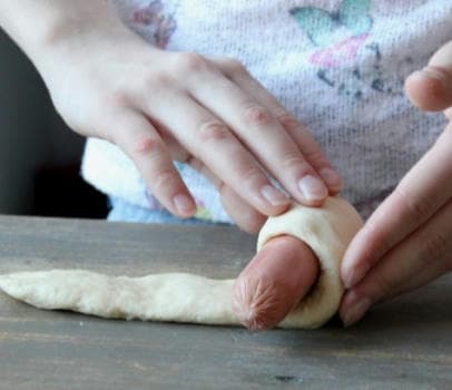 Сосиски в тесте - фото услуги для детского праздника в Находке - фото 7