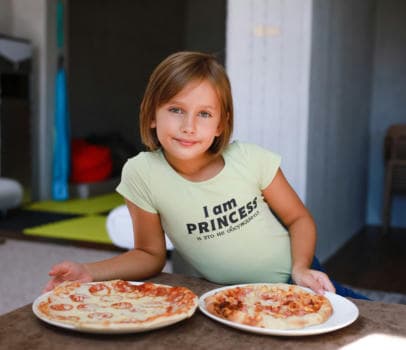 Делаем пиццу - фото услуги для детского праздника в Находке - фото 32