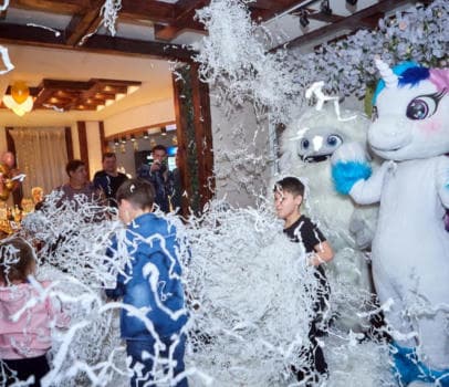 Бумажное шоу - фото услуги для детского праздника в Находке - фото 2