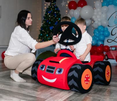 Мягкая машинка Маквин или Вспыш в прокат - фото услуги для детского праздника в Находке - фото 9