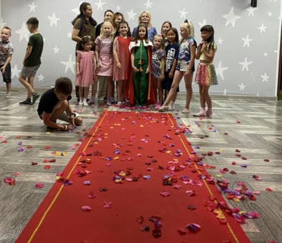 Церемония коронации в любом возрасте - фото услуги для детского праздника в Находке - фото 2