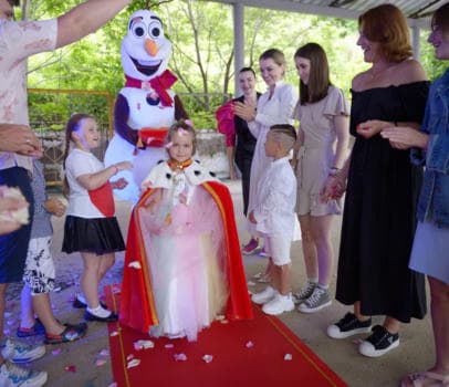 Церемония коронации в любом возрасте - фото услуги для детского праздника в Находке - фото 8