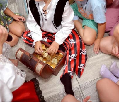 Пиратская вечеринка - hero в Находке, цена 15000 руб.