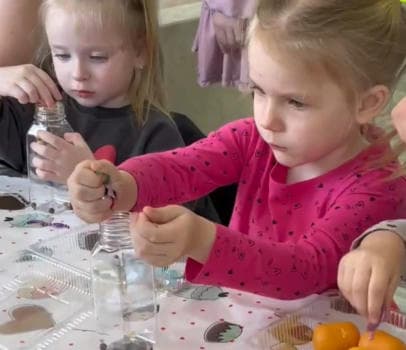 Залипательная бутылочка - фото услуги для детского праздника в Находке - фото 9