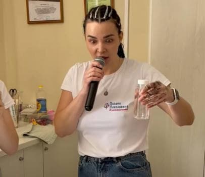 Залипательная бутылочка - master-class в Находке, цена 2000 руб.