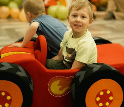 Мягкая машинка Маквин или Вспыш в прокат - фото услуги для детского праздника в Находке - фото 12