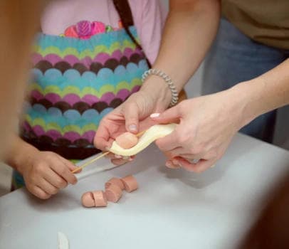 Сосиски в тесте - фото услуги для детского праздника в Находке - фото 14