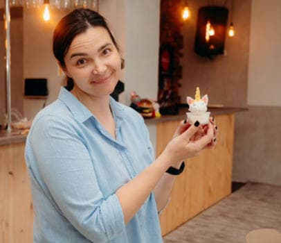 Мороженое с шоко-топпером  - фото услуги для детского праздника в Находке - фото 8