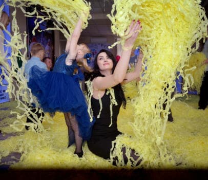 Неоновое Лайт ленточное шоу - show в Находке, цена 10000 руб.