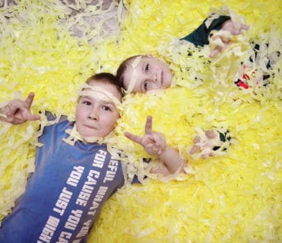 Неоновое Лайт ленточное шоу - фото услуги для детского праздника в Находке - фото 14