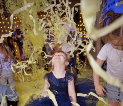 Неоновое Лайт ленточное шоу - фото услуги для детского праздника в Находке - фото 21