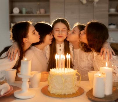 БЬЮТИ ВЕЧЕРИНКА ДЛЯ ДЕВОЧЕК - фото услуги для детского праздника в Находке - фото 2