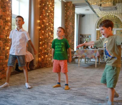 Интерьер студии вкуса Характер в Находке - банкетный зал для детских праздников, фото 12