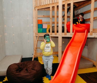 Интерьер студии вкуса Характер в Находке - банкетный зал для детских праздников, фото 39