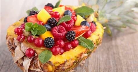 Фруктовая тарелка - Банкетные блюда для детского праздника с доставкой в Находке, цена 1700 руб.